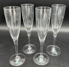 Set Of 4 Tiffany & Co Champagne Flutes Clear Glass 9″ Tall