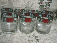 7 DECK THE HALLS Tumbler Glasses Poinsettia & Holly 4 1/8” Libbey Tienshan EUC