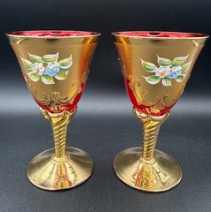 Vtg Pair Of Italian Moran’s 24kt Gold Trim And Red, Painted Wine Glasses