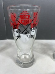 4 Vintage Libbey Pilsner Beer Glasses Coat of Arms Swords Shields Knights Armour