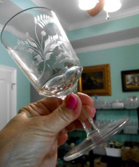 Etched Rummer Goblet Wine Glass Fern & Berry c 1860 Antique 6-1/8″ h