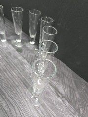 Set of 8 Vintage MCM Starburst Glasses C G Quartzex Star Dust footed Cordial 5″