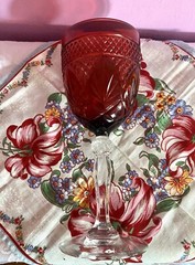Longchamp Cristal d’Arques Ruby Red Water Wine Goblet JG 8” Durand