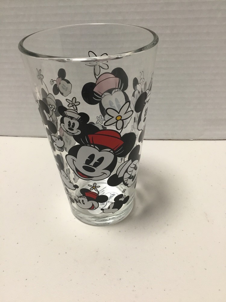Disney Minnie Mouse All Over Glass 16 oz Fun Faces Glassware Cup