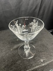 2 Stunning Vintage MCM Fostoria Chintz? Clear Stemmed Wine Glasses Floral Chip