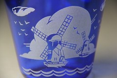 VTG Hazel Atlas Cobalt Blue Windmill Ice Bucket & 3 Flat Tumblers w/ Flags