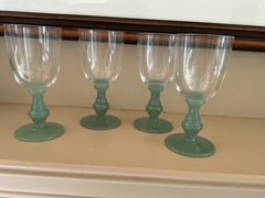 Set Of 4 Villeroy & Boch Isabelle Green (Dark Jade) Crystal Claret Wine Glasses