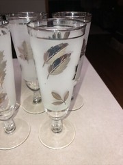 5 MCM VINTAGE Libbey Silver Leaf Pilsner Beer Footed Glasses 8 1/4 » Tall