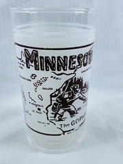 Vtg. Minnesota Frosted Glass State Souvenir Tumbler «The Gopher State» Fisherman