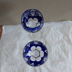 Pair NACHTMANN Traube Cut to Clear Crystal Cobalt Blue Hock Wine Glasses 8-1/4″