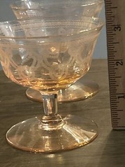 Vntg Etched Glass Set Of 2 Pink Sherbet Dessert Glass Cup Necklace Design C6