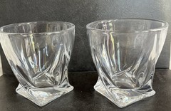 Mikasa “Motion” Twist Rocks Glasses, Set Of 2, 3.75” Tall, Great Cond., Sq. Base