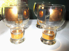 Vintage Federal Glass Cera Beer Goblets Black & Gold Coins Set of 4