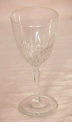 Diamant Cristal D’Arques Durand Wine Glass Cut Faceted Stem 6-3/4″ 8 oz. USA