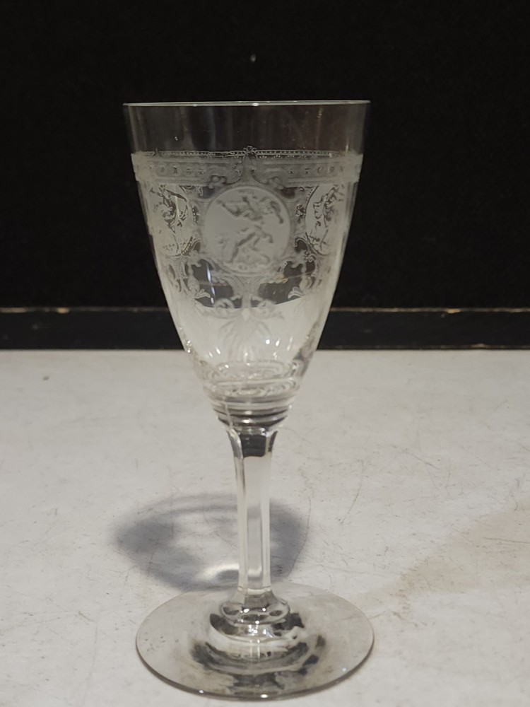 VINTAGE HEISEY Crystal Pied Piper WINE GLASS 6 1/8”