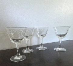 Set of 4 Vintage Etched Cordial Glasses With Floral Design Clear ~ Pre-Owned