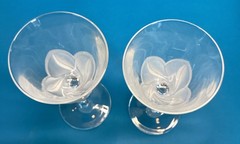 Set of 2 Durand Florence Crystal Wine Glasses