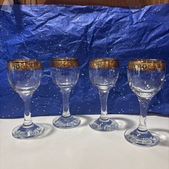 4 Home Essentials Imperial 4-3/8″ Cordial Glasses Gold Encrusted Trim