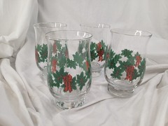 VTG Libbey Holiday Gold Rim Glasses Set of 4 Holly Wreath Excellent Condition
