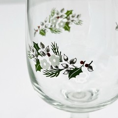 Vintage Late 80-90s Pfaltzgraff Heirloom Holiday Winter Floral Wine Glass
