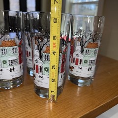 Set of 4 Libbey Vintage Christmas Winter Village Snow 16 oz Drinking Glasses