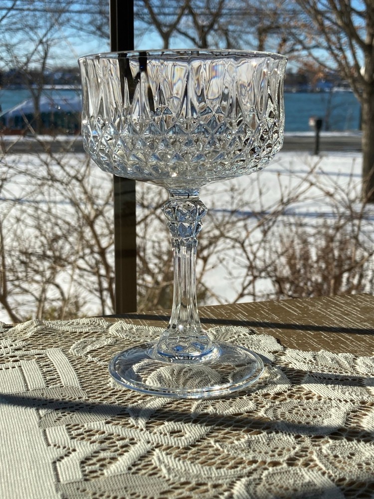 Crystal D’Arques Longchamp Tall Champagne/Sherbet Glass 3.55″ Diameter 5.4″ Tall