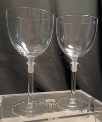 2 HOYA ENTASIS CLEAR Optic-Grade Fine Crystal Red Wine Glasses Pair Set RARE HTF