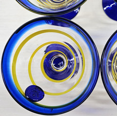 4) Kosta Boda Royal Carribean Martini Glasses Set Yellow Swirl Cobalt Cruise Lot