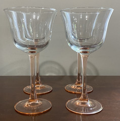 Cristal d’Arques AMERICANA ROSE Blush Pink/Peach Stem 7″ Wine Glasses Flared-6