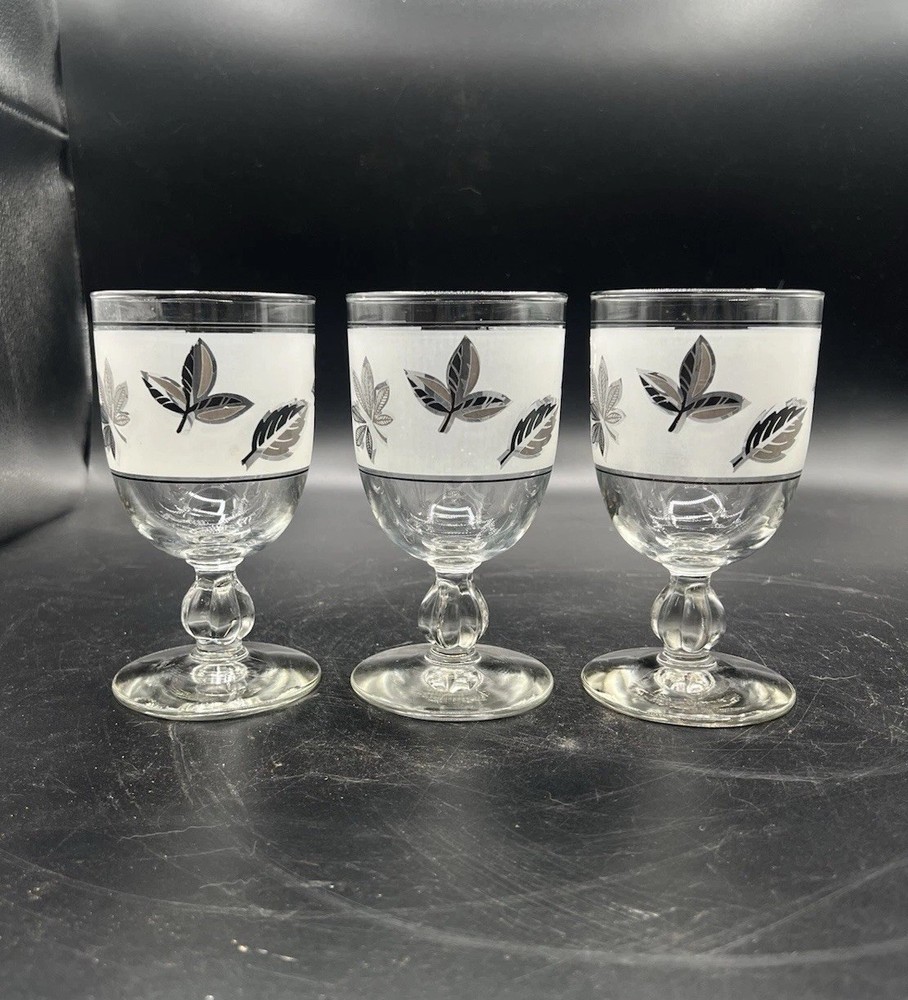Libbey Water Goblets Silver Leaf Foliage Set Of Three Vintage