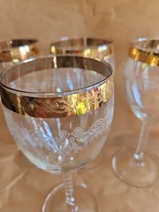 4 Vintage Cambridge Acanthus 22k Gold Rim Etched Wine Glasses With Twisted Stem