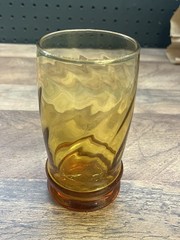 Single Vintage Libbey Honey Malibu Gold Juice Glass Ribbed Base Swirl Pattern