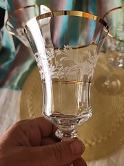 3 Mikasa 9″T Antique White Lace Middle Floral Crystal Water Goblets Gold Trim