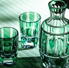 Edo Kiriko Glasses Hand Cut To Green 9ozDispenser&2oz for Whiskey/Brandy 1 Set