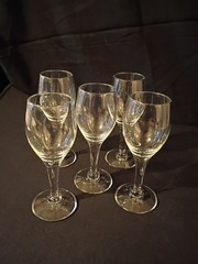 Clear 4″ Cordial Glasses. (264)t