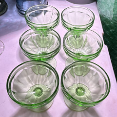 Vintage Green Uranium Vaseline Set Of 6 Champagne/Sherbet Dessert Coupe Set Glow