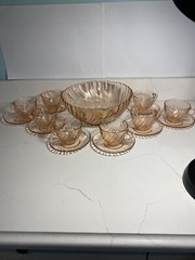 Vintage Rosaline Pink Swirl Glass Arcoroc France 17 Pieces