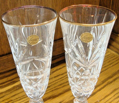 2) CRISTAL D’ARQUES FRANCE 24% Lead Crystal 9.75″ Long-Stem Gold Rim Glasses X19