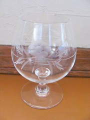 Vintage Crystal Etched Flower & Leaves Design-Smooth Stem-7 oz Brandy Glass(es)