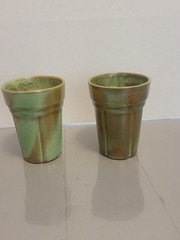 Set of 2 Vintage Frankoma Pottery Wagon Wheel Prairie Green Tumblers 4.5″