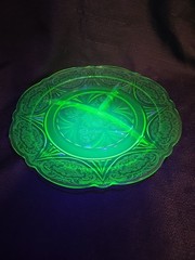Hazel Atlas Glass Uranium Green Royal Lace Divided Dinner Plate Depression