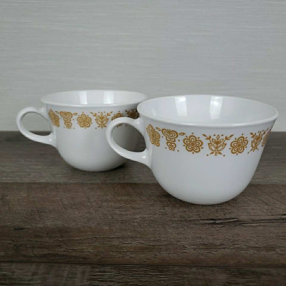 Vtg Corelle Livingware Corning Coffee Tea Mugs Cups Gold Butterfly USA 8oz