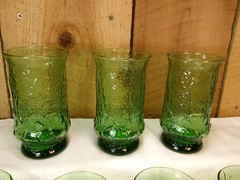 Lot of 7 Vintage Anchor Hocking Rainflower Avocado Green Glass 12 oz Tumblers