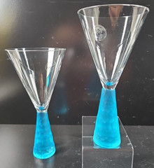 2 Artland Presscott Aqua Wine Glasses Set Elegant Clear Frosted Stemware Bar Lot