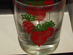 1984 JC Penny 12 oz Christmas Beverage Glasses Ornaments set 8 Mint in Box USA