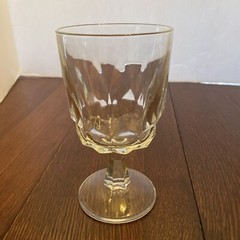 Vintage Arcoroc Artic Pattern Stemmed Wine Water Goblet 5 3/4″