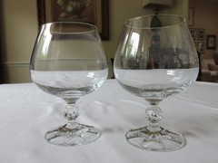 (2) Import Assoc CLAUDIA Bohemia Crystal Brandy Glasses Faceted Ball Stem 4 5/8″