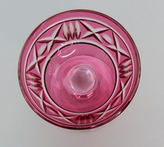 7 Gorgeous Cranberry Cut to Clear Cut Glass 1.5 fl oz Cordial Glasses 3 7/8″
