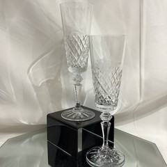 GALWAY Irish Crystal BRIDE & GROOM Toasting Champagne Flutes Roses Horseshoes