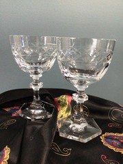 VTG 2 Villeroy & Boch Miss Desiree Crystal Wine Glasses Discontinued